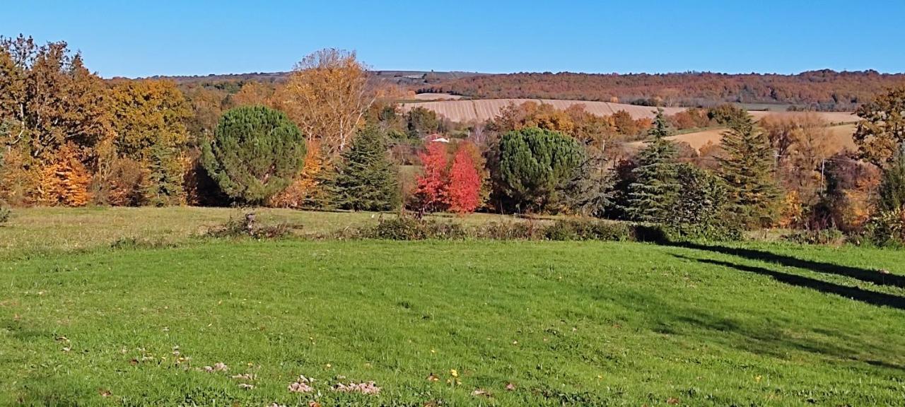 Domaine Les Garrigues Panzió Puygaillard-de-Quercy Kültér fotó