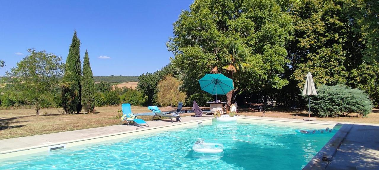 Domaine Les Garrigues Panzió Puygaillard-de-Quercy Kültér fotó