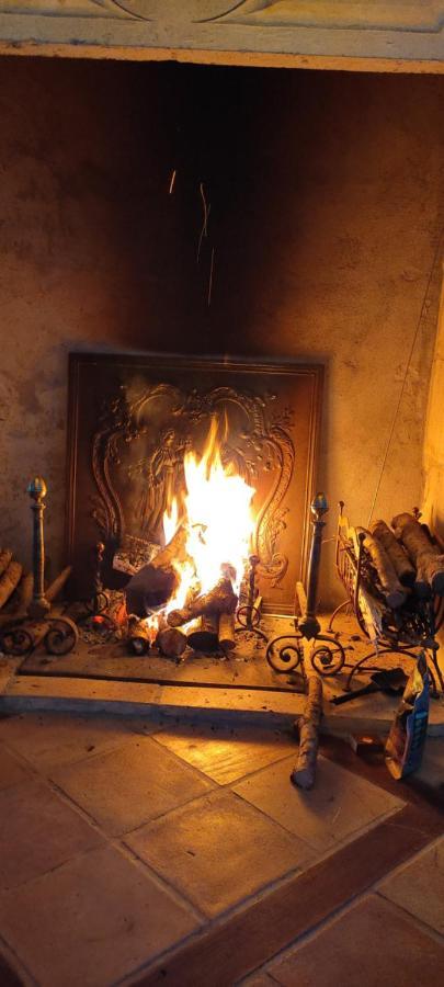 Domaine Les Garrigues Panzió Puygaillard-de-Quercy Kültér fotó